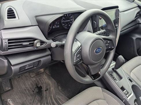 Used 2024 Subaru Crosstrek 2.0i Premium image 9
