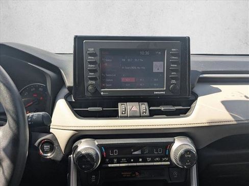 Used 2021 Toyota RAV4 XLE Premium FWD image 12
