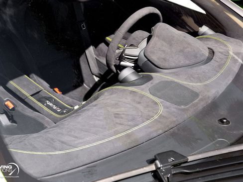 Used 2016 McLaren 675LT Coupe image 17