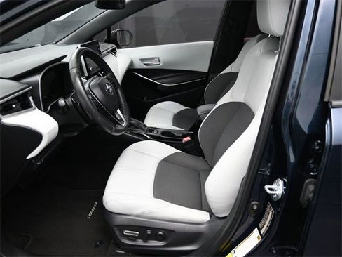 Used 2021 Toyota Corolla XSE image 21