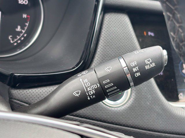 Used 2024 Cadillac XT5 Premium Luxury FWD image 20