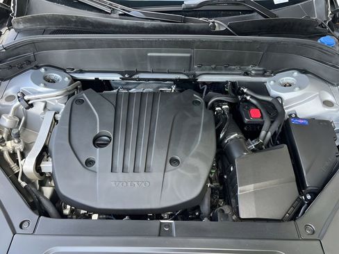 Used 2024 Volvo XC90 B5 Plus image 26