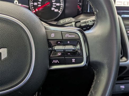 Used 2023 Kia Sorento EX w/ Panoramic Sunroof Package image 38
