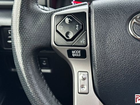 Used 2022 Toyota 4Runner SR5 Premium image 29