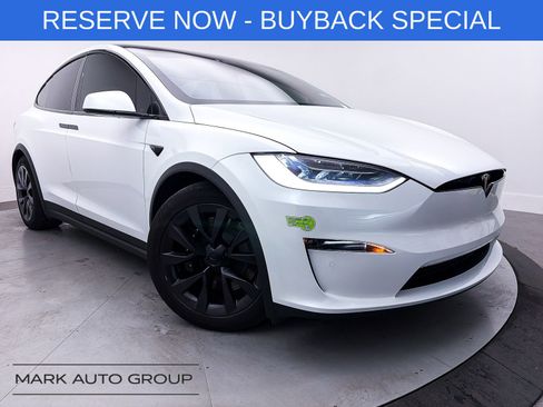 Used 2023 Tesla Model X image 1