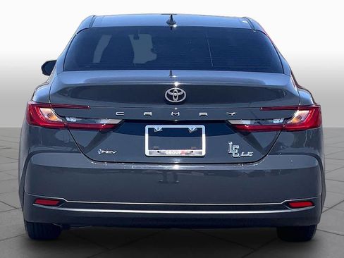 Used 2026 Toyota Camry LE w/ Convenience Package FWD image 5