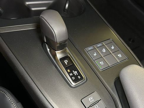 New 2026 Lexus UX 300h AWD image 24