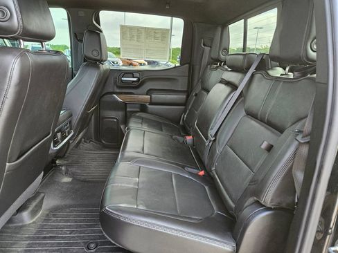 Used 2021 Chevrolet Silverado 1500 High Country w/ Technology Package AWD/4WD image 28