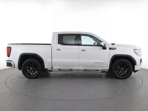 Used 2022 GMC Sierra 1500 Denali AWD/4WD image 8
