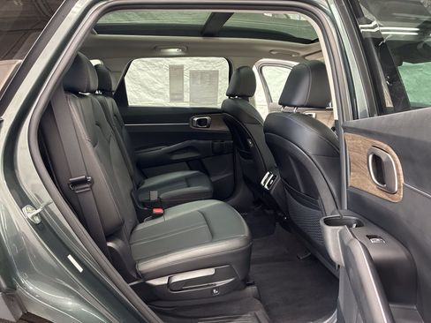 Certified 2023 Kia Sorento X-Line EX AWD/4WD image 10