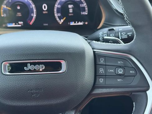 New 2026 Jeep Grand Cherokee Limited AWD/4WD image 26