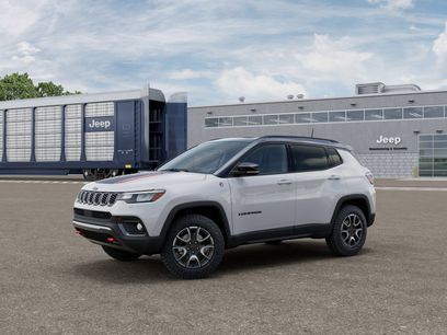 New 2026 Jeep Compass Trailhawk w/ Sun, Sound & Navigation Group