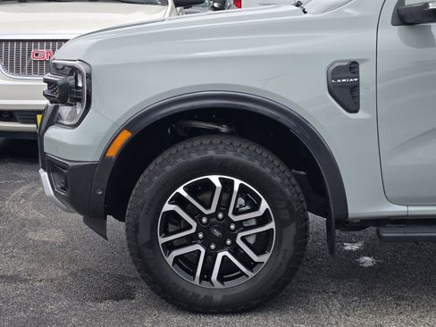 Certified 2024 Ford Ranger Lariat w/ Advanced Towing Package AWD/4WD image 9