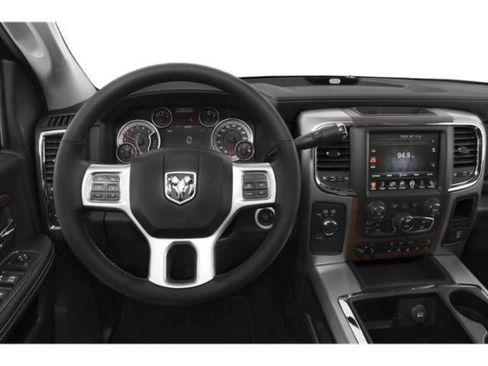 Used 2015 RAM 2500 Laramie w/ Convenience Group AWD/4WD image 7