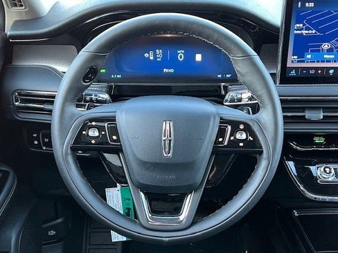 New 2026 Lincoln Corsair Grand Touring image 32