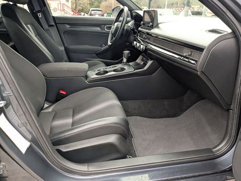 Used 2025 Honda Civic Sport image 27