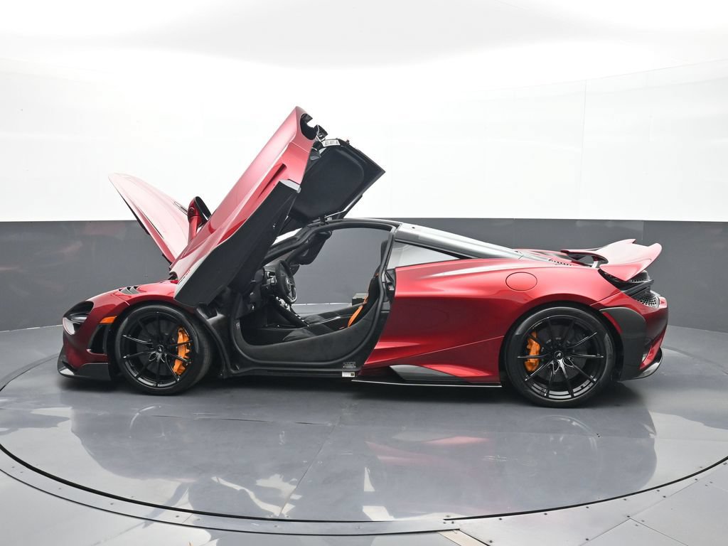 Used 2021 McLaren 765LT RWD image 25