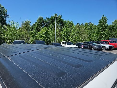 Used 2021 Jeep Wrangler Unlimited Sport image 9