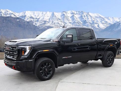 New 2026 GMC Sierra 3500 AT4 w/ Technology Package AWD/4WD image 2