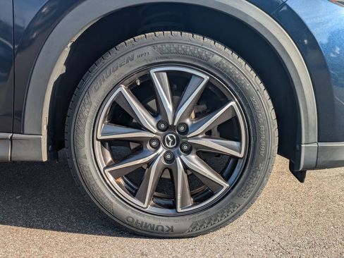 Used 2018 MAZDA CX-5 Touring w/ Preferred Equipment Package image 10