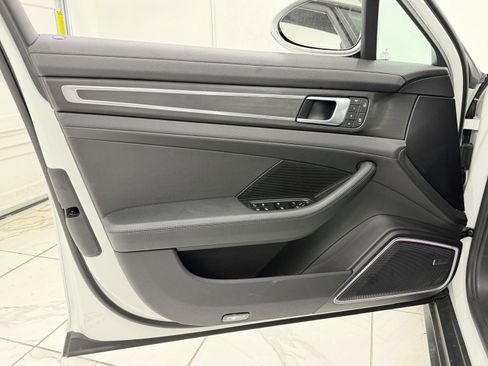 Certified 2023 Porsche Panamera 4 Platinum Edition w/ Assistance Package AWD/4WD image 26