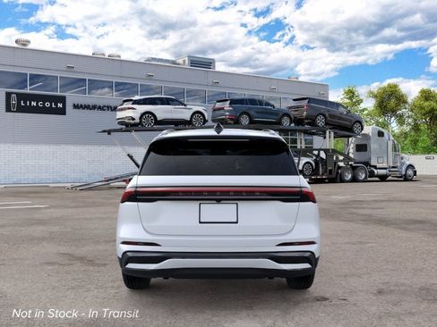 New 2026 Lincoln Nautilus Reserve w/ Jet Appearance Package AWD/4WD image 5