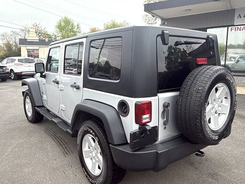 Used 2007 Jeep Wrangler Unlimited X AWD/4WD image 5