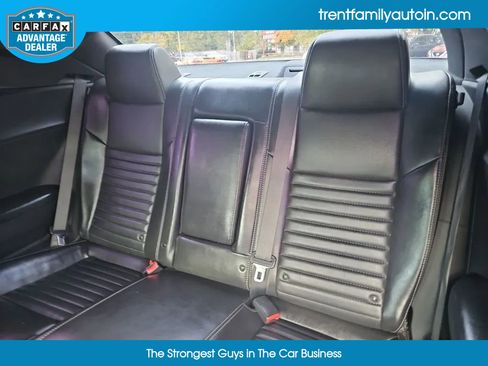 Used 2014 Dodge Challenger R/T Plus image 28