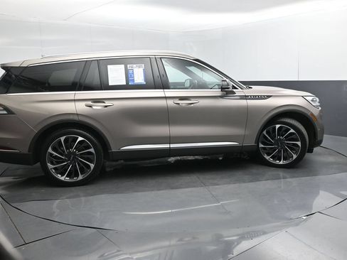 Used 2020 Lincoln Aviator Reserve w/ Equipment Group 202A AWD/4WD image 35