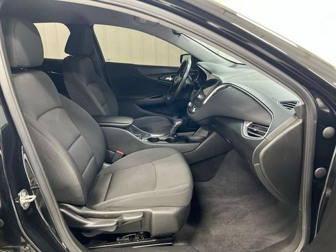 Used 2021 Chevrolet Malibu RS FWD image 21
