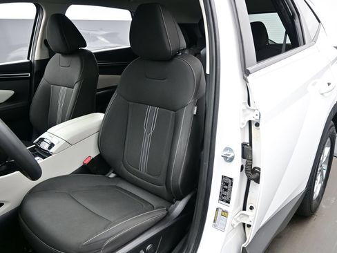 Used 2024 Hyundai Tucson SEL FWD image 12