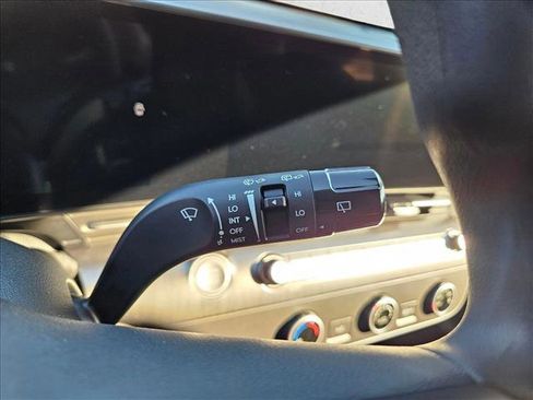 New 2026 Hyundai Kona SE image 17