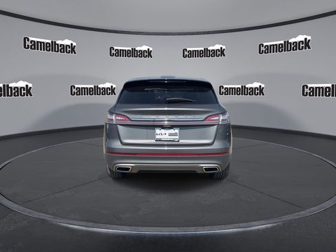 Used 2022 Lincoln Nautilus Reserve w/ Equipment Group 201A FWD image 6