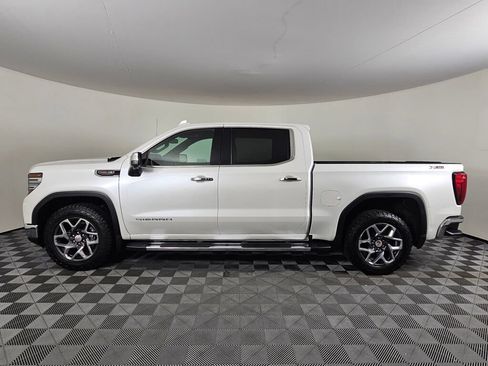 Used 2023 GMC Sierra 1500 SLT w/ SLT Premium Plus Package AWD/4WD image 2