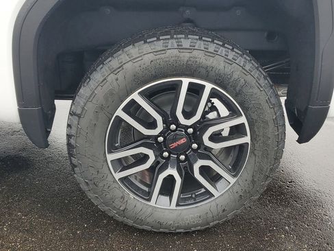 New 2026 GMC Sierra 1500 AT4 w/ Technology Package AWD/4WD image 12