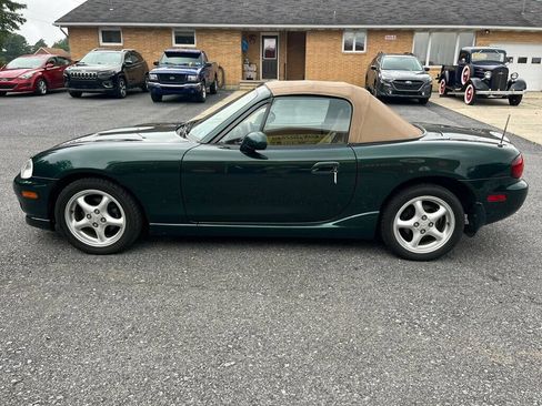 Used 2000 MAZDA MX-5 Miata RWD image 5