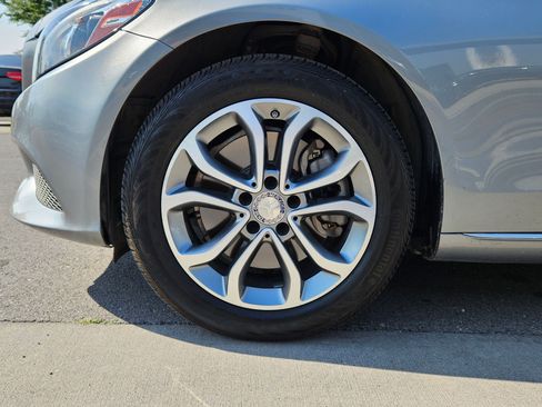 Used 2015 Mercedes-Benz C 300 4MATIC Sedan image 13