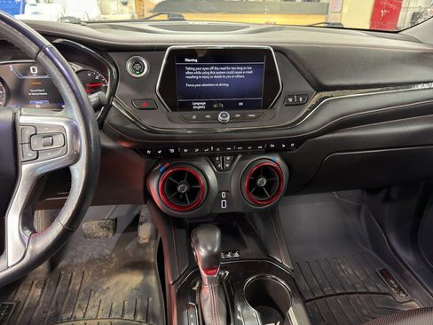 Used 2019 Chevrolet Blazer RS AWD/4WD image 7