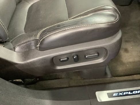 Used 2015 Ford Explorer Sport image 27