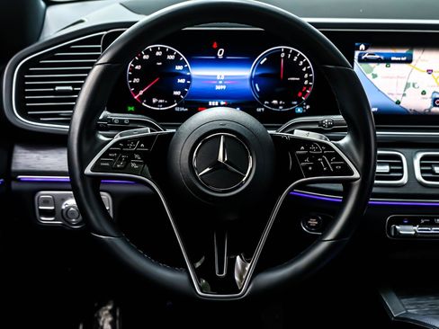 Certified 2025 Mercedes-Benz GLE 450e 4MATIC image 20