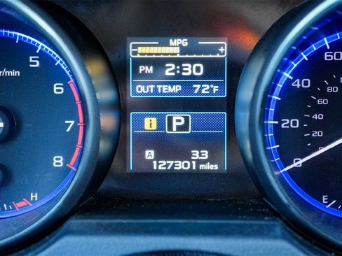 Used 2018 Subaru Legacy 2.5i Premium w/ Moonroof Package image 18