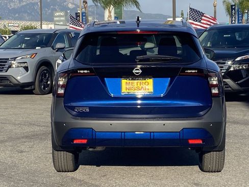 New 2026 Nissan Kicks SV image 3