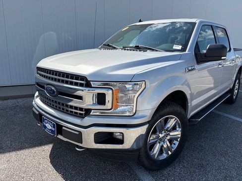 Used 2019 Ford F150 XLT w/ Equipment Group 302A Luxury AWD/4WD image 2
