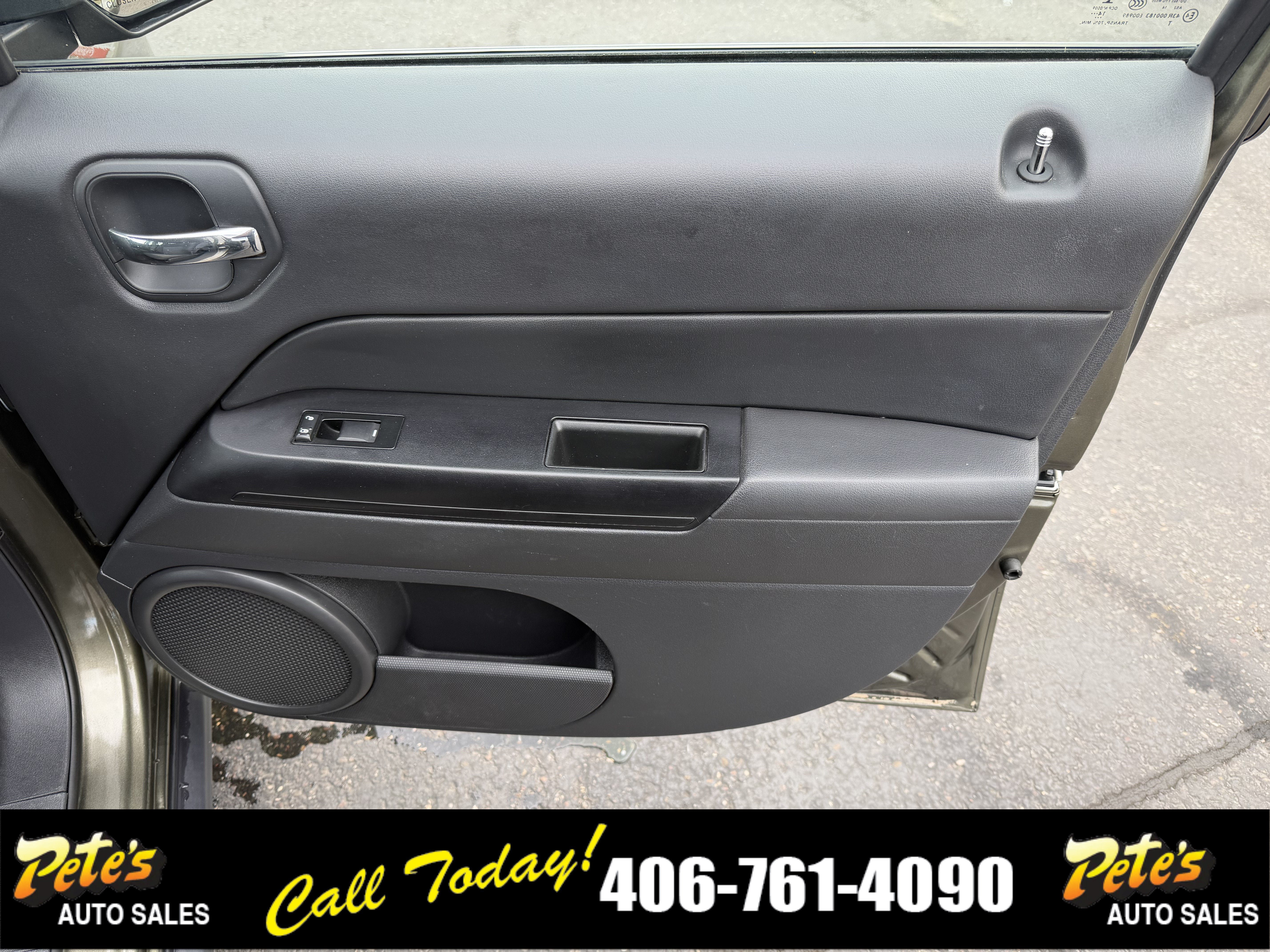 Used 2015 Jeep Patriot Sport w/ Power Value Group AWD/4WD image 28