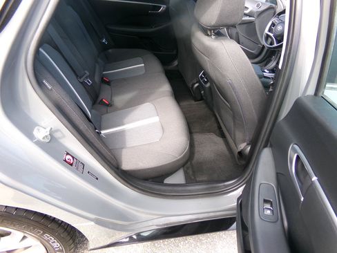 Used 2020 Hyundai Sonata SEL w/ Convenience + Sunroof Package FWD image 24