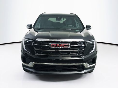Used 2025 GMC Acadia Elevation image 2