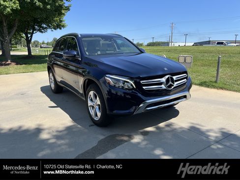 Used 2018 Mercedes-Benz GLC 300 image 1