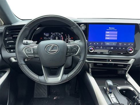 Used 2024 Lexus RX 350 Premium w/ Accessory Package (Z1) image 17