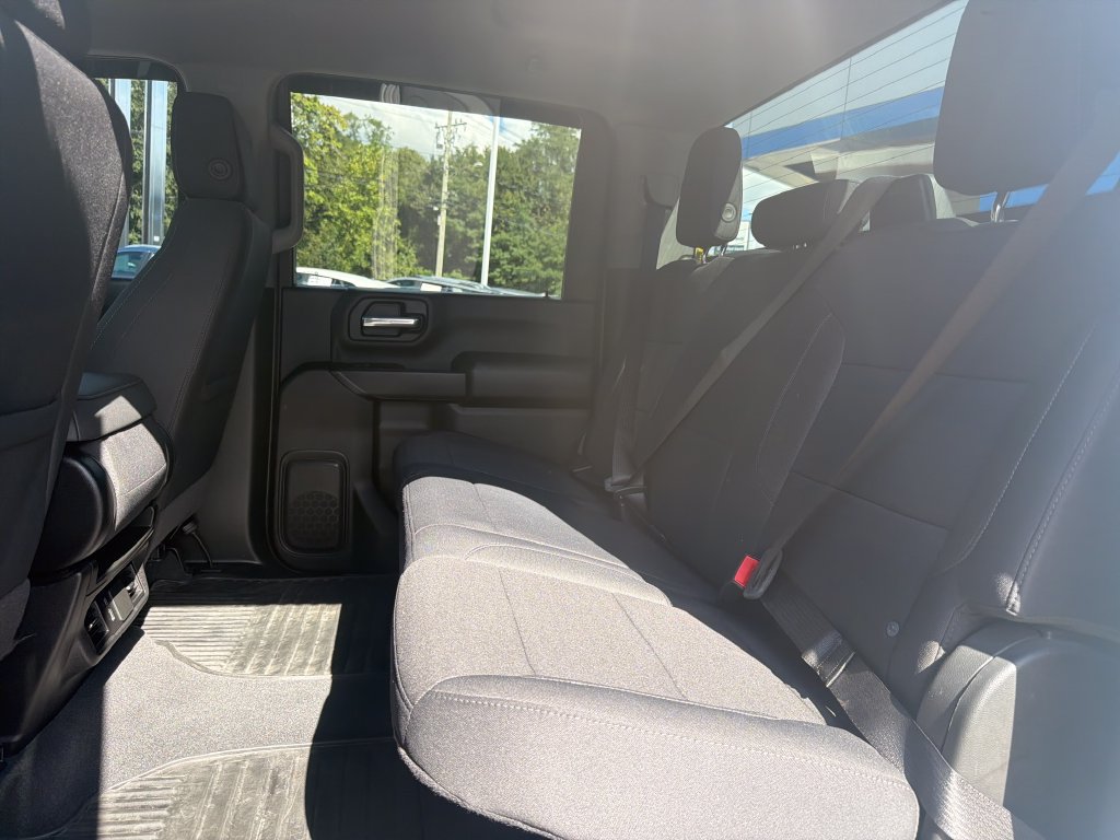 Certified 2025 Chevrolet Silverado 2500 Custom w/ Custom Value Package AWD/4WD image 25