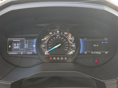 New 2025 Hyundai Venue SE image 38